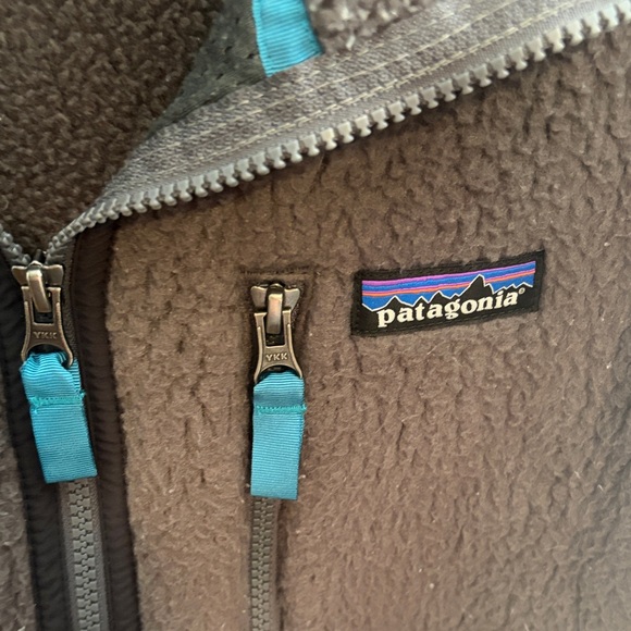 Patagonia Charcoal Fleece Jacket - Picture 3 of 4